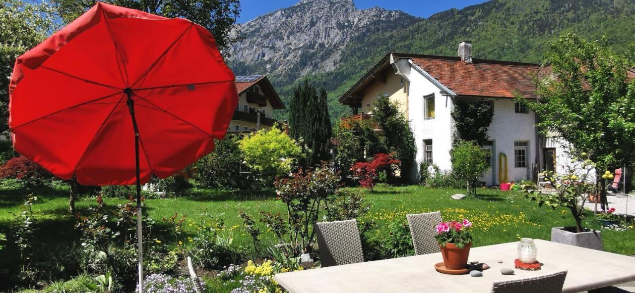 Villa Rosen - Ferienwohnungen Bad Reichenhall Dış mekan fotoğraf